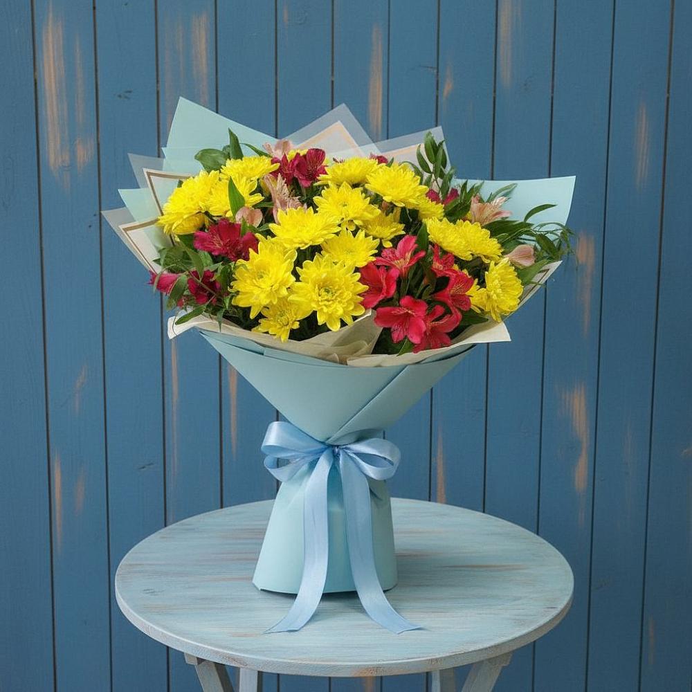 Букет цветов из: Альстромерии и Хризантемы в Панино