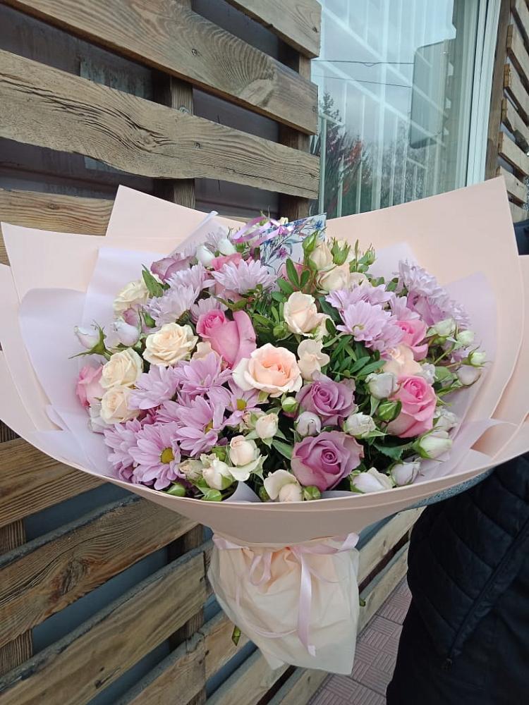 Букет цветов из: Розы и Хризантемы в Панино