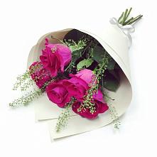 Букет цветов из:  Розы в Панино