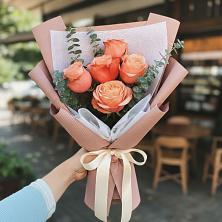 Букет цветов из:  Розы в Панино