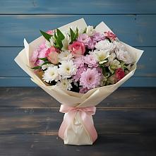 Букет цветов из:  Хризантемы, Альстромерии и Розы в Панино