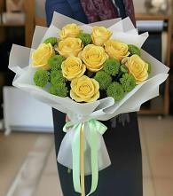 Букет цветов из:  Хризантемы и Розы в Панино