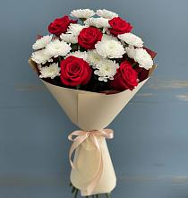Букет цветов из:  Розы и Хризантемы в Панино