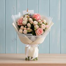 Букет цветов из:  Розы в Панино