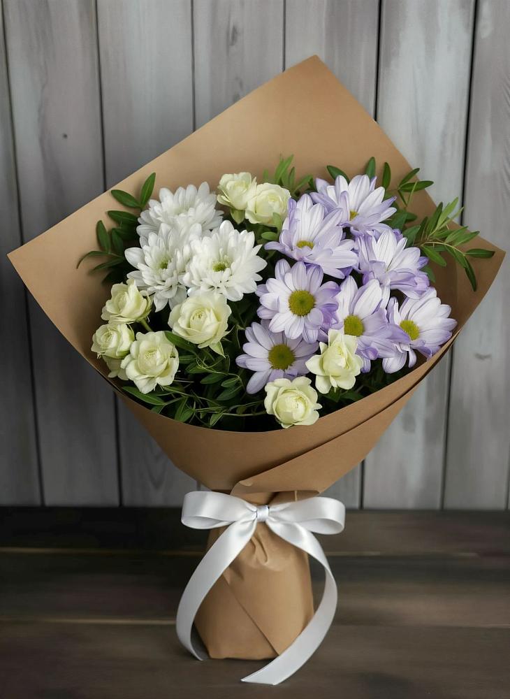 Букет цветов из: Хризантемы и Розы в Панино